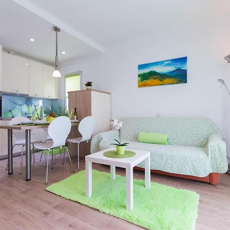 Apartment Close To Krk Town Centre Экстерьер фото